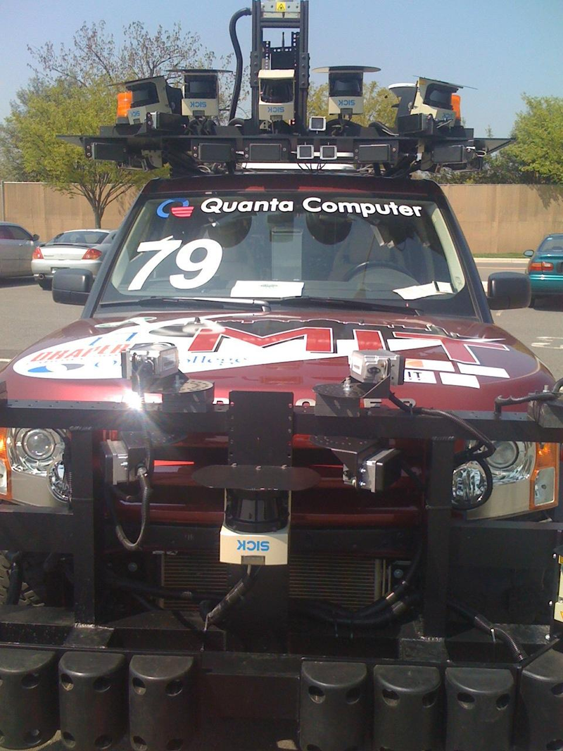 Illustration for article titled DARPA Urban Challenge Cars Invading Pentagon Parking Lot